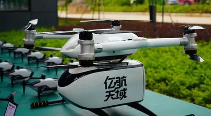 【献礼·建园10周年】1000架无人机在贺州生态产业园(高新区)成功下线啦!